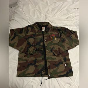 Vans camo windbreaker